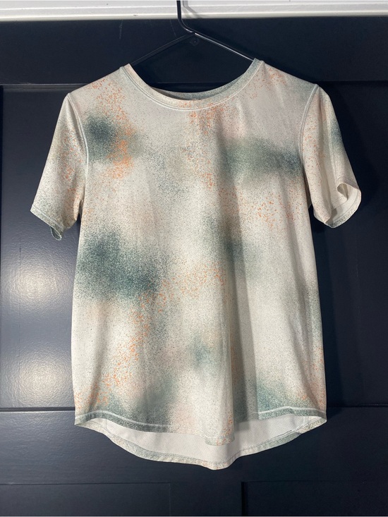 lululemon athletica Tops - 4/$16 Lululemon Tee